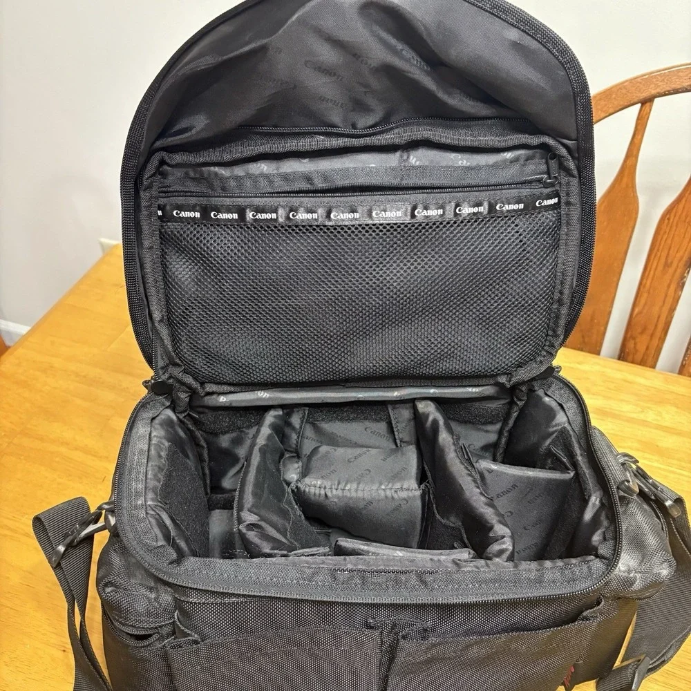 Canon Rebel Camera Gadget Bag DSLR Soft Case with Dividers Black Shoulder Strap